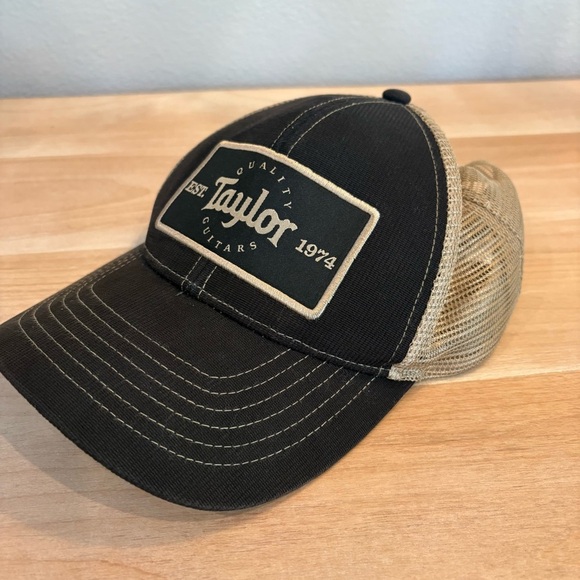 Authentic TAYLOR GUITARS Black Tan Trucker Mesh Men's Adjustable Hat - Picture 2 of 7